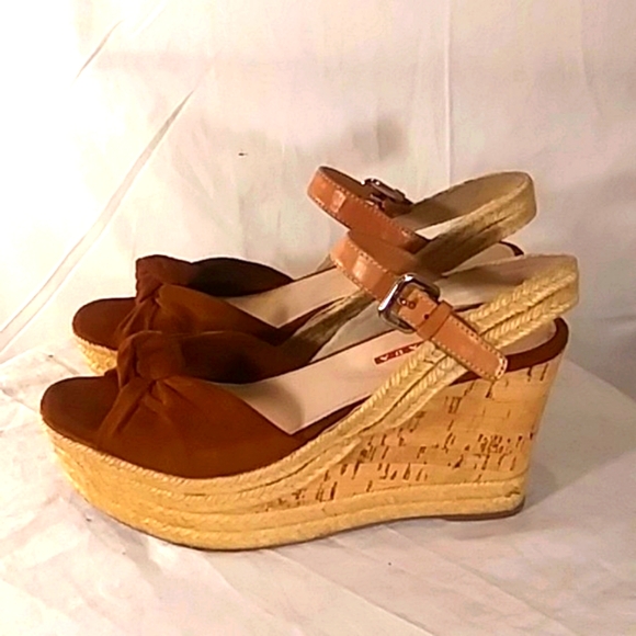 🔥🔥NWOT Prada Rust Suede & Leather Platform Wedge Sandals - Picture 3 of 16